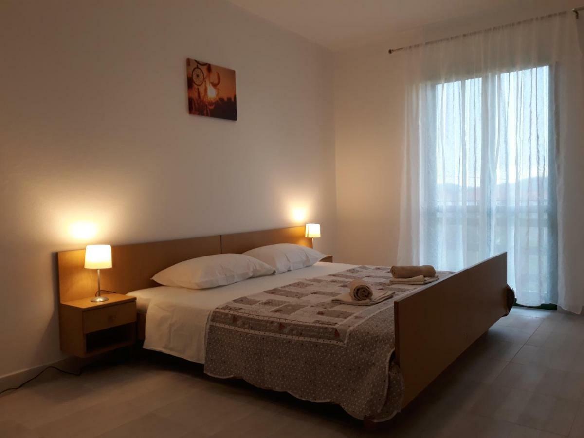 Apartments Jelicic 比奥格勒·纳·莫鲁 外观 照片